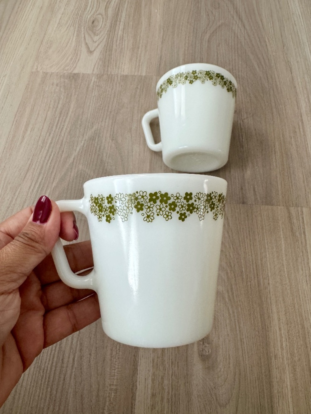 Vintage Pyrex Crazy Daisy Spring Blossom Green Mugs 1410 D-Handle Set of 2